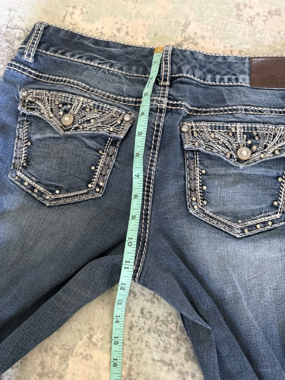 Maurices Women’s Dark Blue Flare Jeans with Rhinestone Details, Size 7/8 Short - Picture 5 of 9